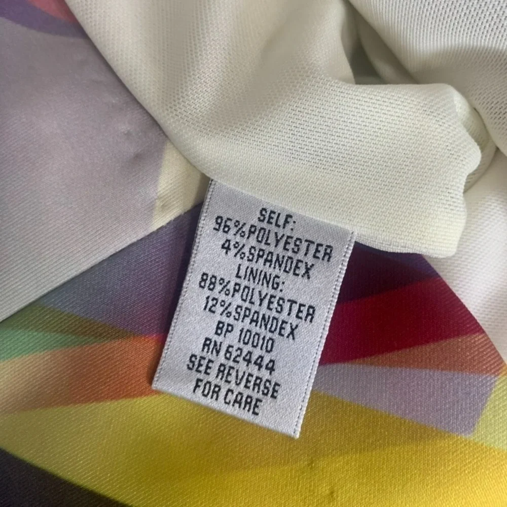 Nicole Miller  Kaleidoscope Sheath Dress‎ Size 0 Geometric Print Bodycon Artsy